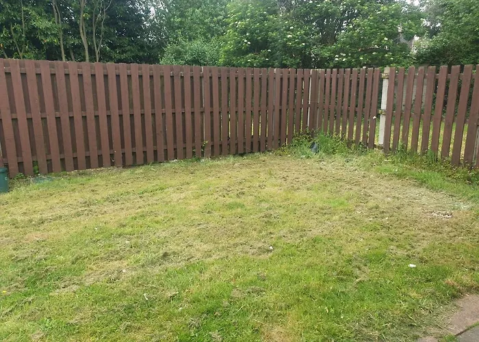 A&S Properties, No Guest Fees, With Drive And Near City Centre