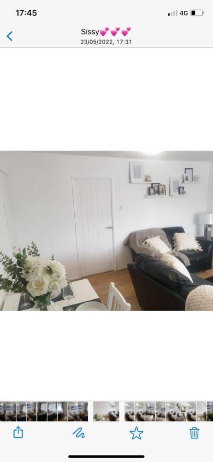 A&s Properties, No Guest Fees, With Drive And Near Centre * Wolverhampton